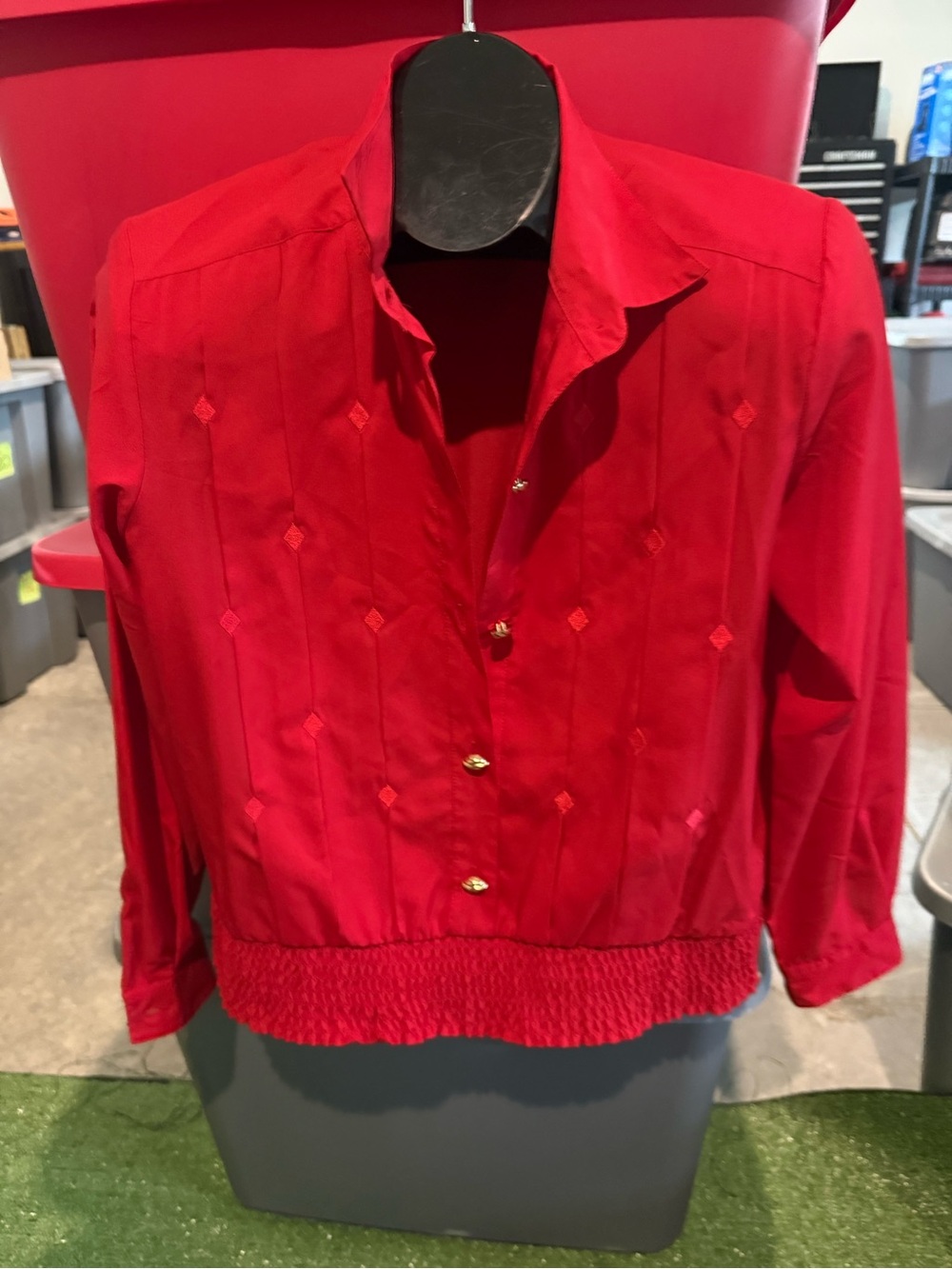 Classic Red Women's Button-Front Top mp67
